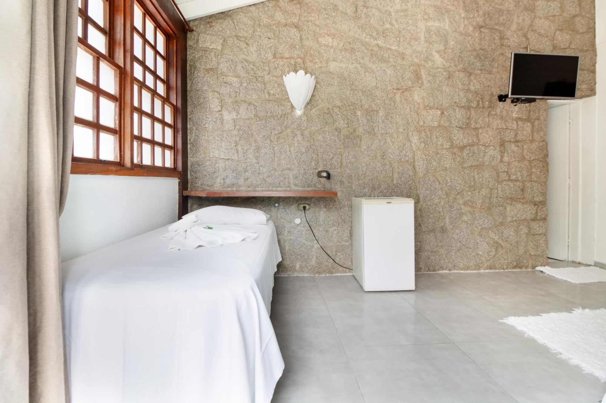 Velinn Pousada Guarubela Villa Vittoria Ilhabela Habitación foto
